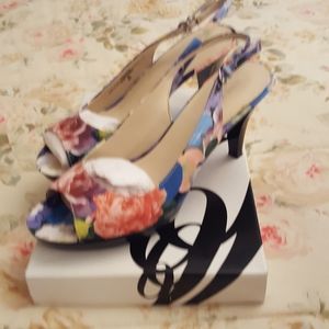 4 pair of shoes size 8